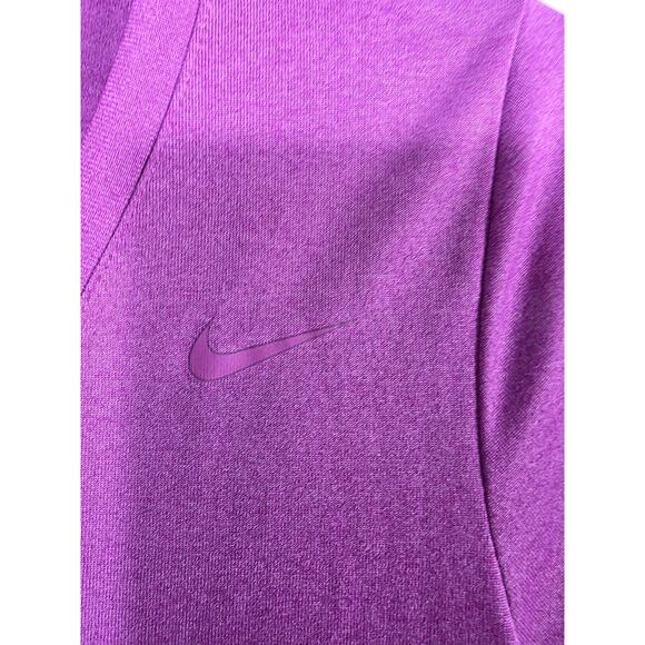 Nike v-neck Dri-Fit women's t-shirt size medium NWT - Picture 5 of 5